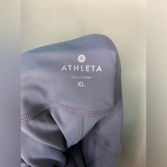 Athleta Cross it Shortie Athletic Shorts - Picture 3 of 7